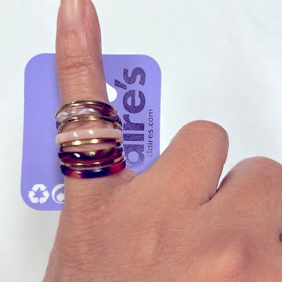 Claire’s Multicolor Ring Size 7. “3 for $20” - Picture 3 of 7
